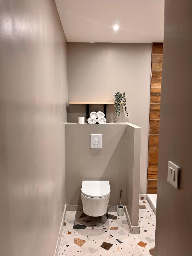 Au Coeur De Hyeres, Ideal Pour Les Couples ! Екстер'єр фото