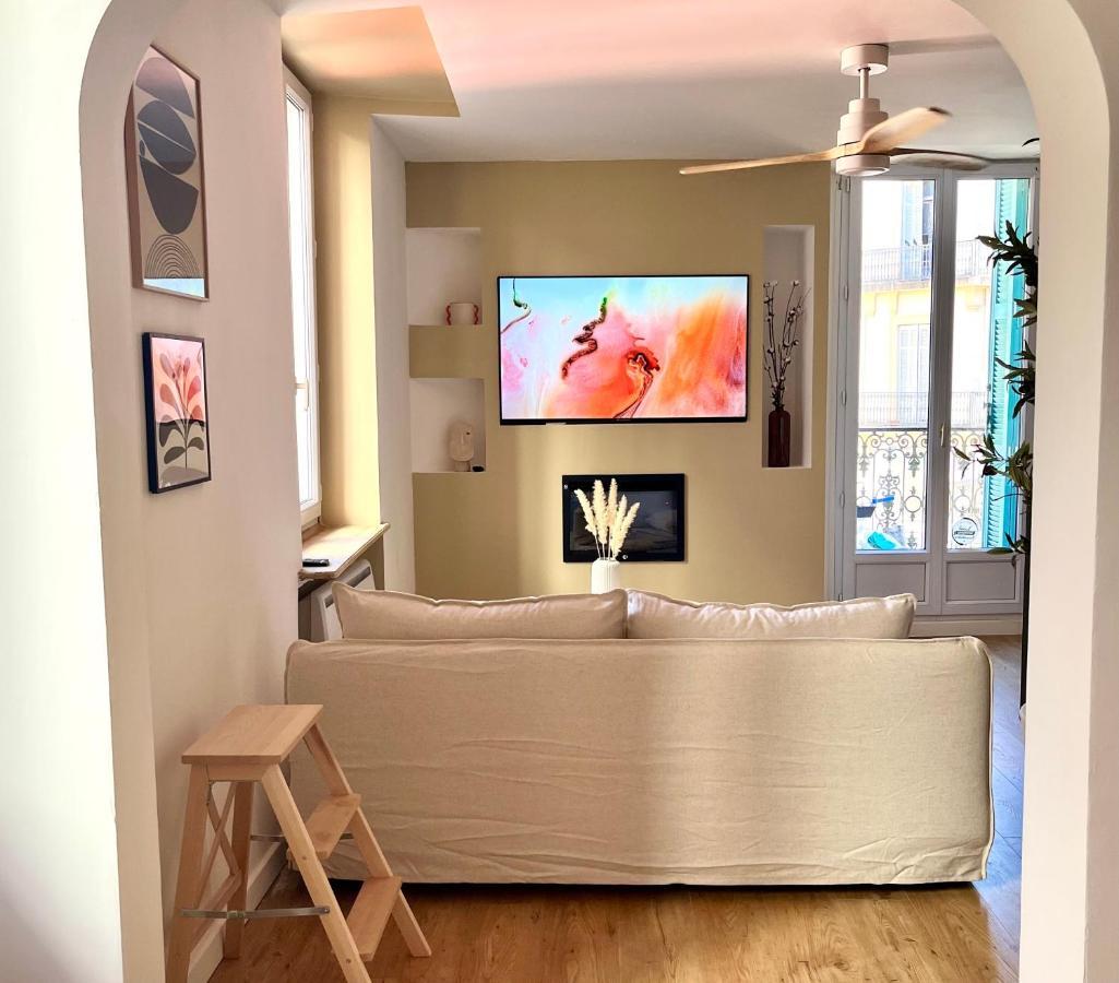 Au Coeur De Hyeres, Ideal Pour Les Couples ! Екстер'єр фото