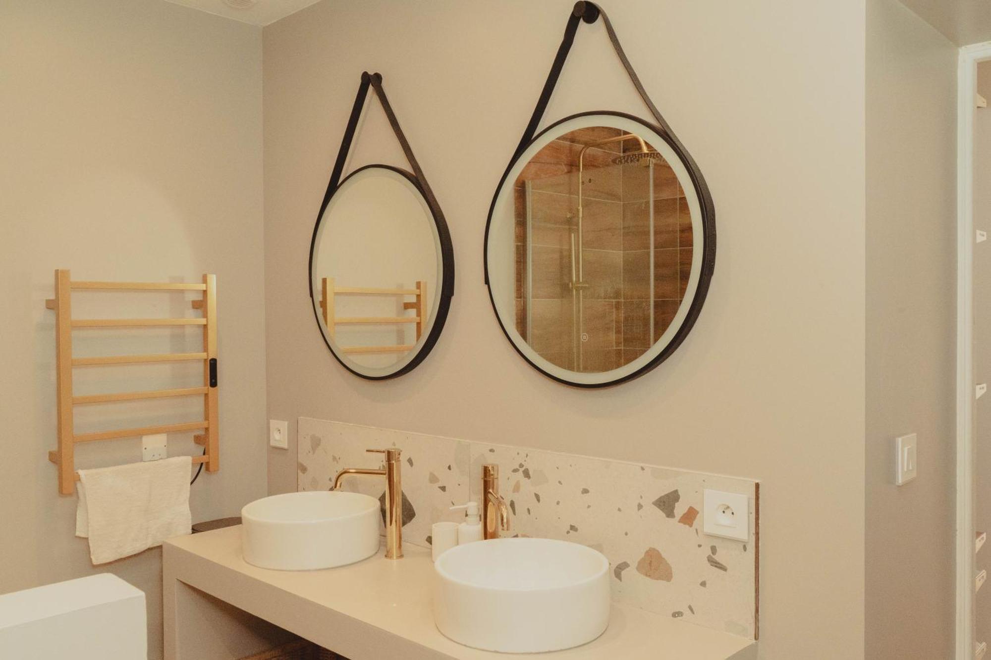 Au Coeur De Hyeres, Ideal Pour Les Couples ! Екстер'єр фото